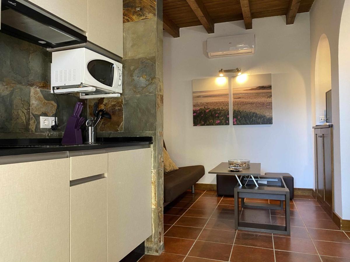 Estudio Para Pareja Con Jardincito Privado Barbaco Кадис Екстериор снимка